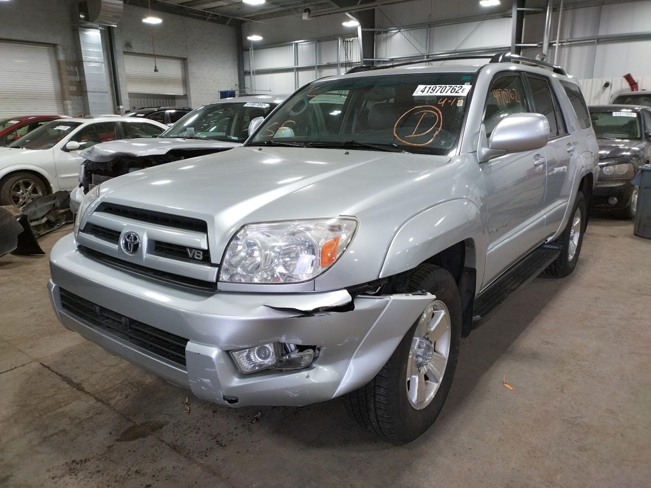 Photo 2 from auction – 2005 TOYOTA 4RUNNER LI with VIN JTEBT17R550052107