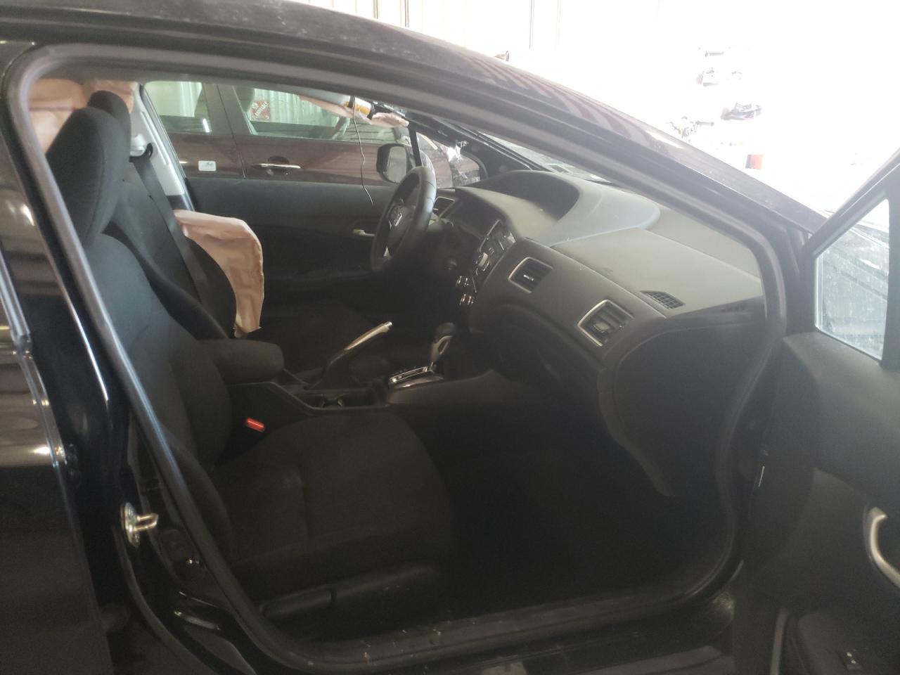 Photo 5 from auction – 2013 HONDA CIVIC LX with VIN 2HGFB2F57DH587352