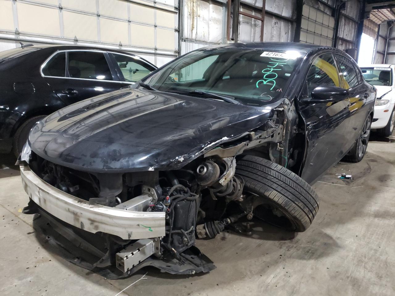 Photo 2 from auction – 2015 CHRYSLER 200 S with VIN 1C3CCCBG6FN516735