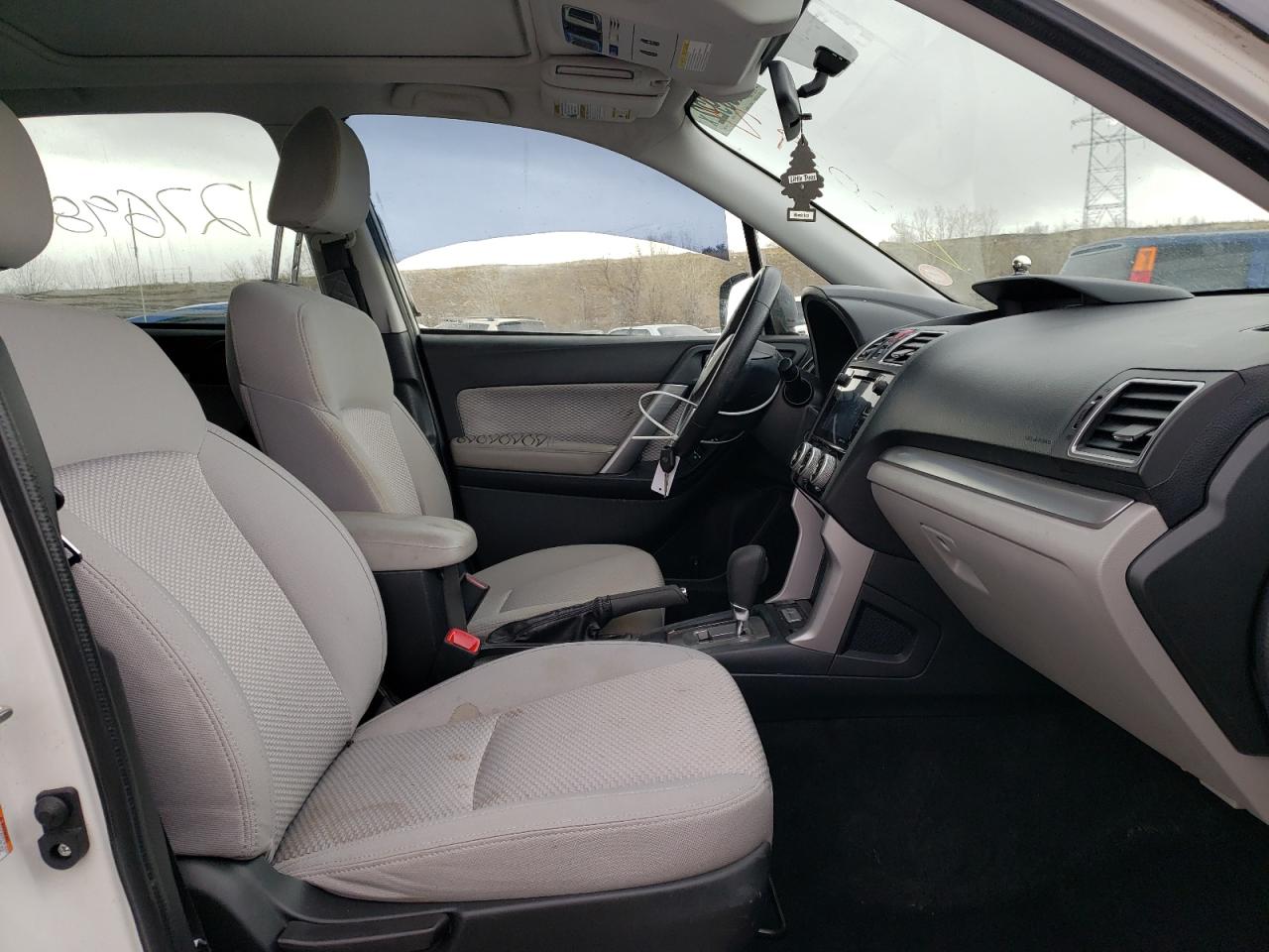 Photo 5 from auction – 2018 SUBARU FORESTER 2 with VIN JF2SJAGC2JH480073