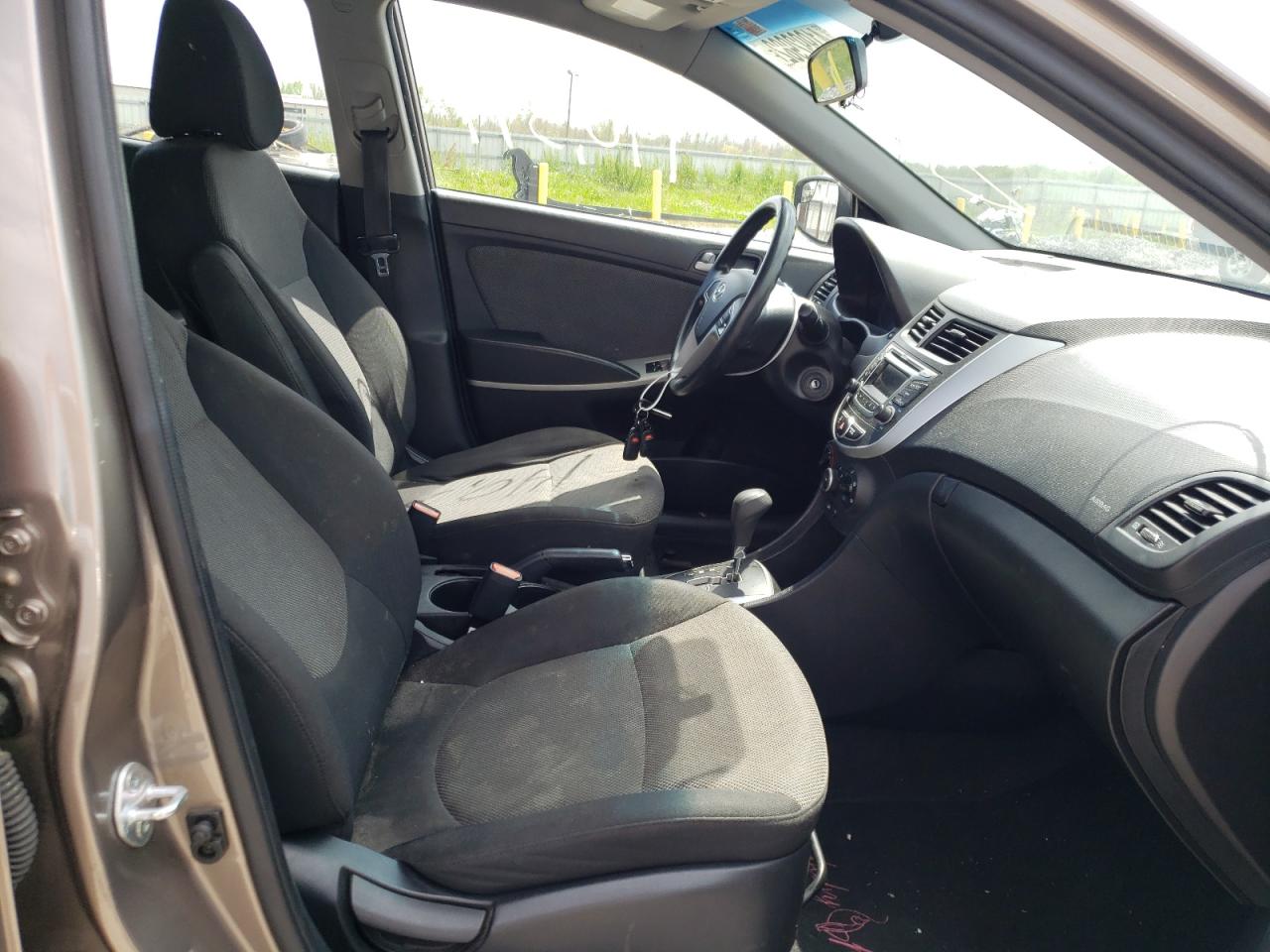 Photo 5 from auction – 2014 HYUNDAI ACCENT GLS with VIN KMHCT5AE8EU147027