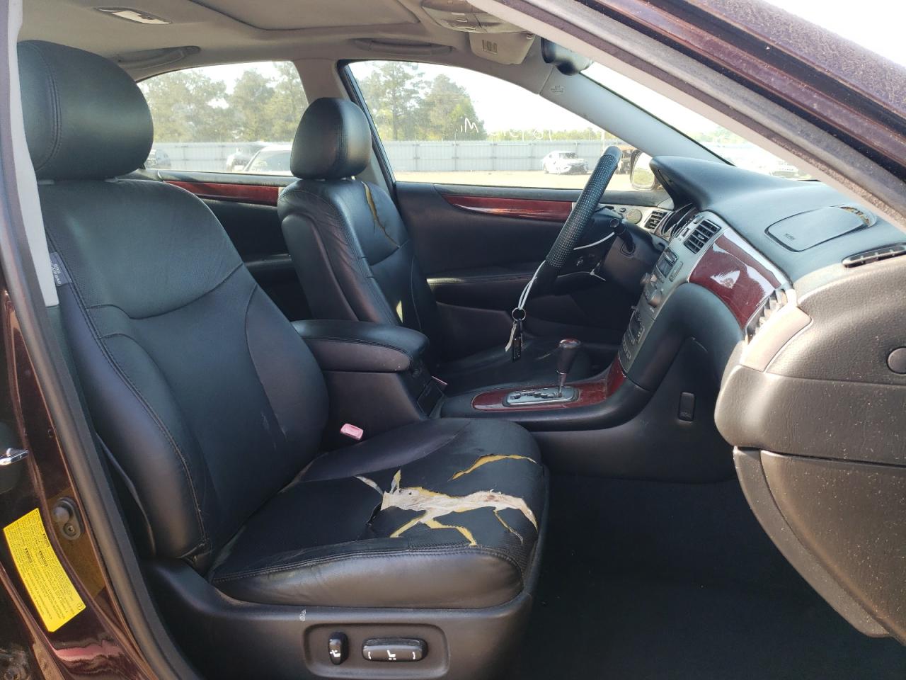صورة رقم 5 من المزاد - 2005 LEXUS ES 330 مع VIN JTHBA30GX55134785