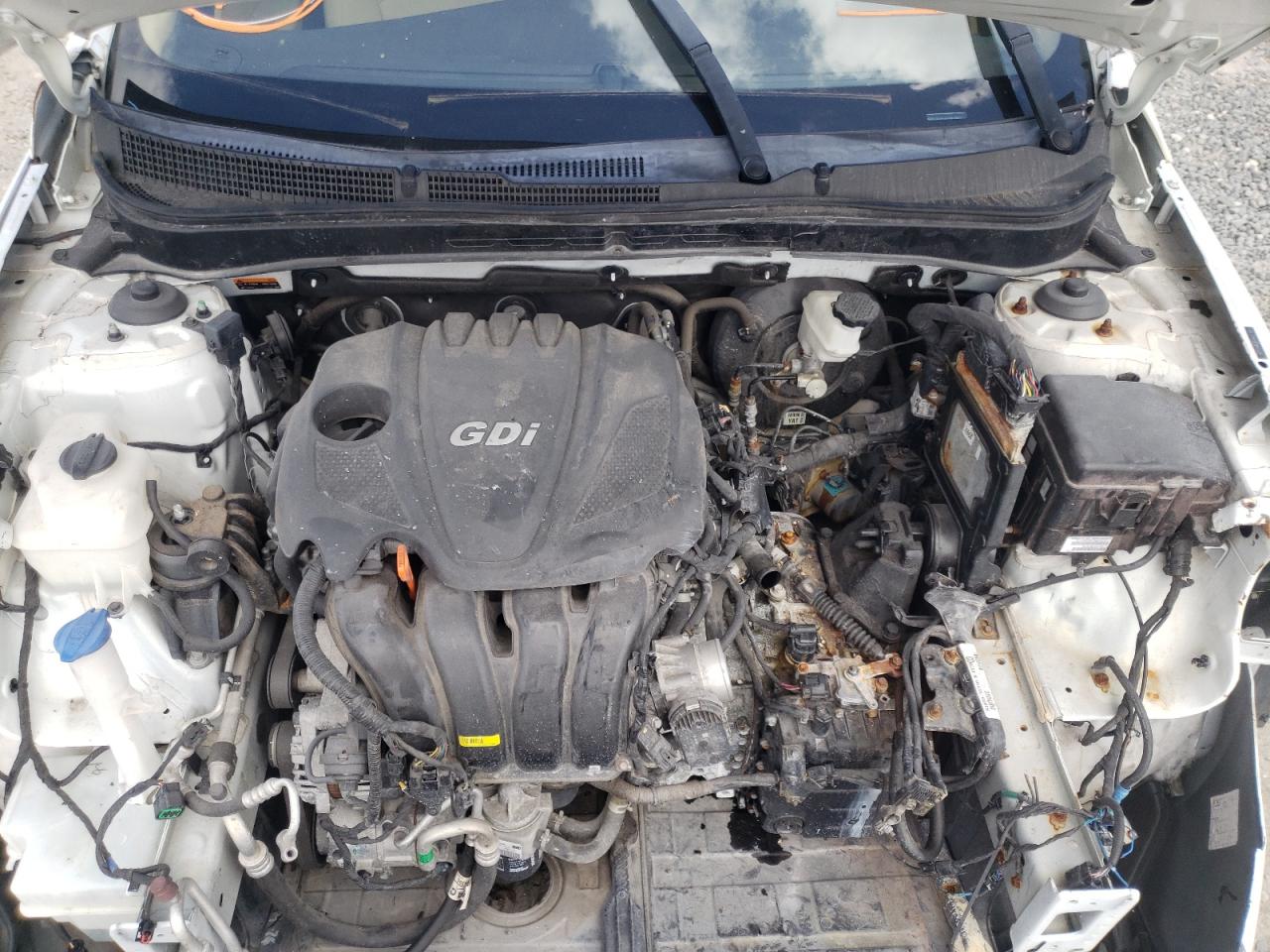 Photo 7 from auction – 2014 HYUNDAI SONATA GLS with VIN 5NPEB4AC8EH942274