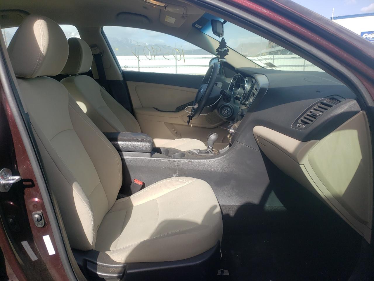 Photo 5 from auction – 2013 KIA OPTIMA LX with VIN 5XXGM4A78DG212767