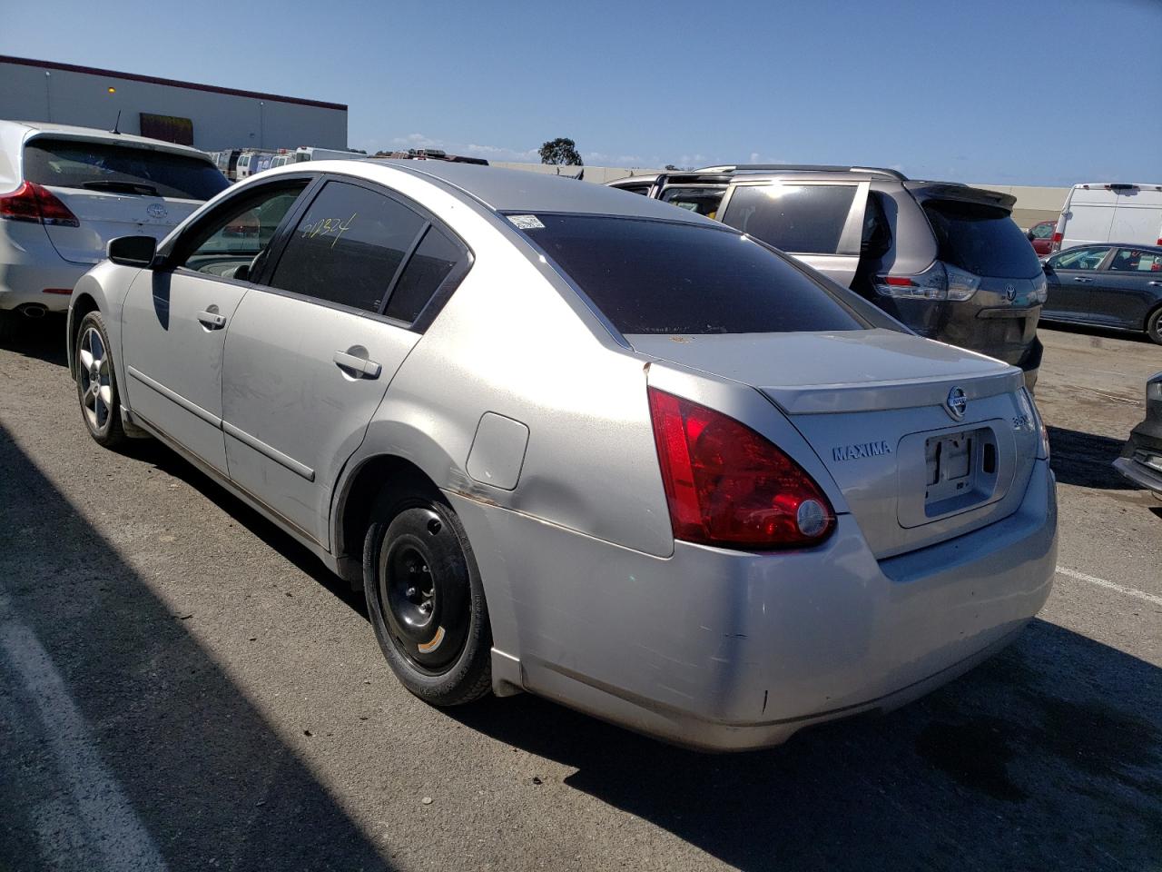 Photo 3 from auction – 2004 NISSAN MAXIMA SE with VIN 1N4BA41E34C827900