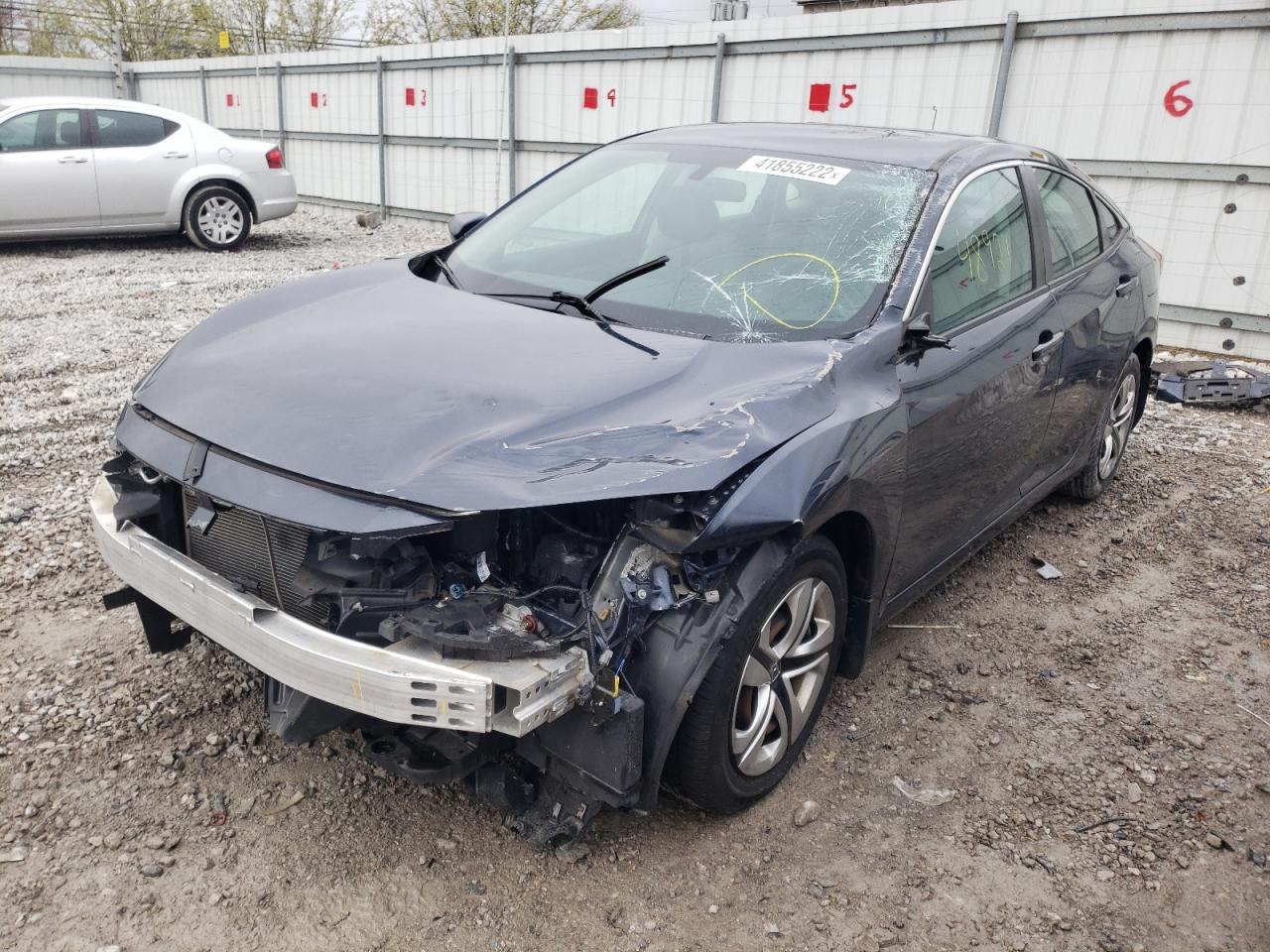 Photo 9 from auction – 2017 HONDA CIVIC LX with VIN 19XFC2F57HE039994