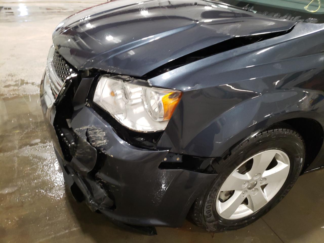 Photo 9 from auction – 2013 DODGE GRAND CARA with VIN 2C4RDGBG1DR628840
