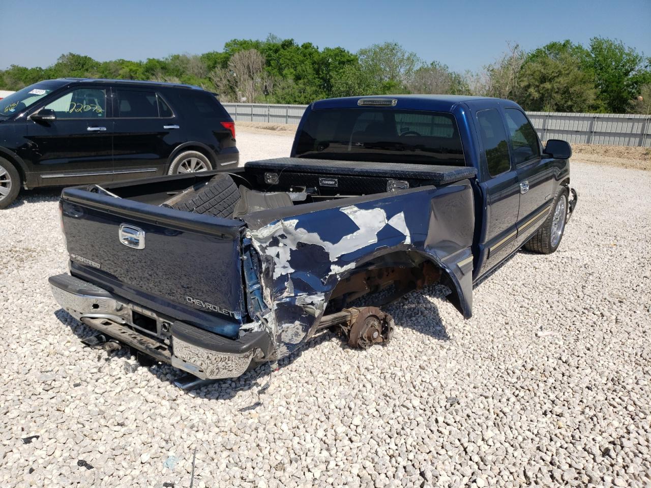 Photo 4 from auction – 2000 CHEVROLET SILVERADO with VIN 2GCEC19T9Y1408724