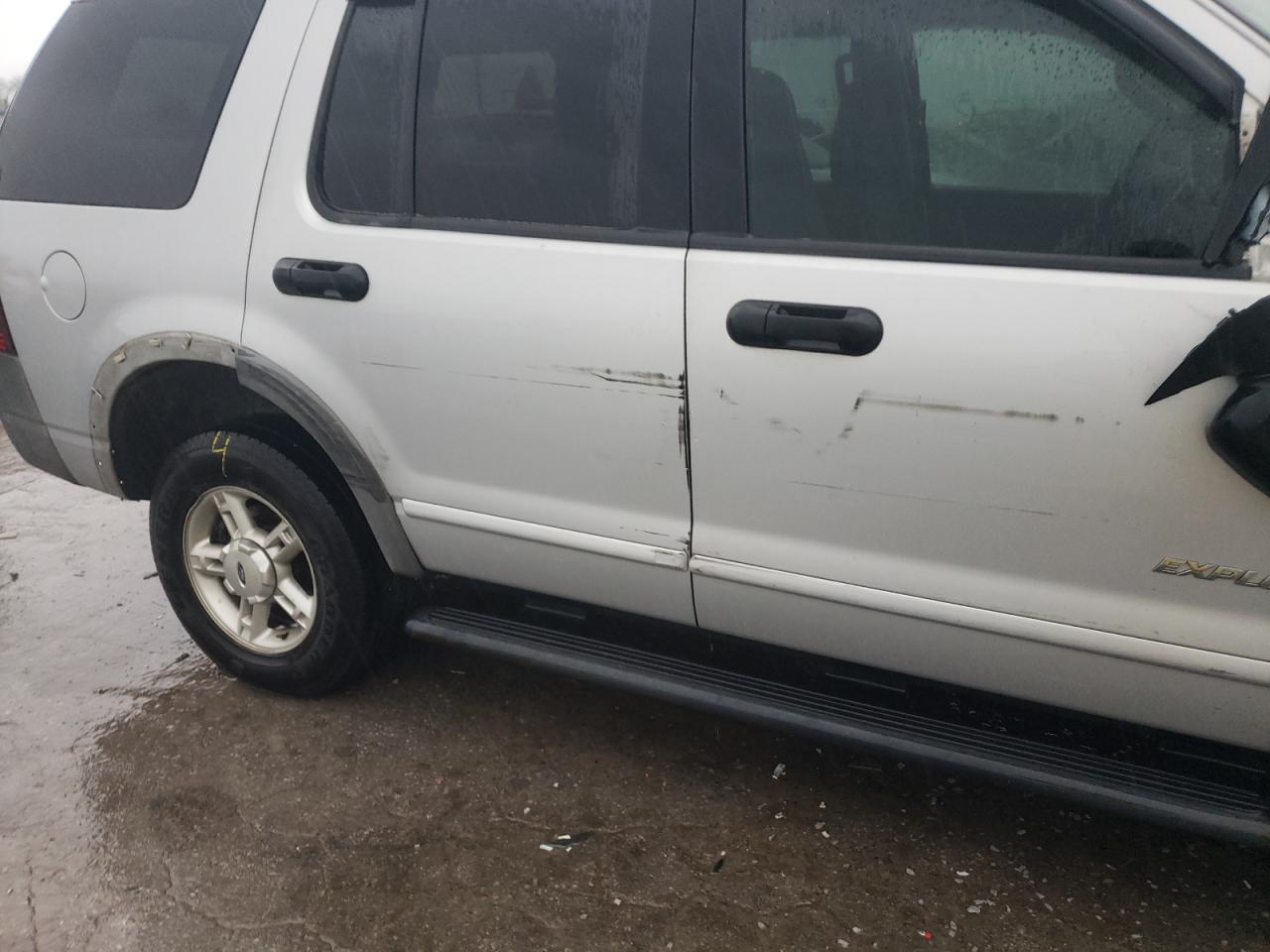 Photo 9 from auction – 2002 FORD EXPLORER X with VIN 1FMZU62E32UA07359
