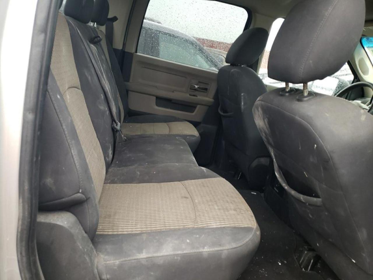 Photo 6 from auction – 2010 DODGE RAM 1500 with VIN 1D7RV1CT8AS239599