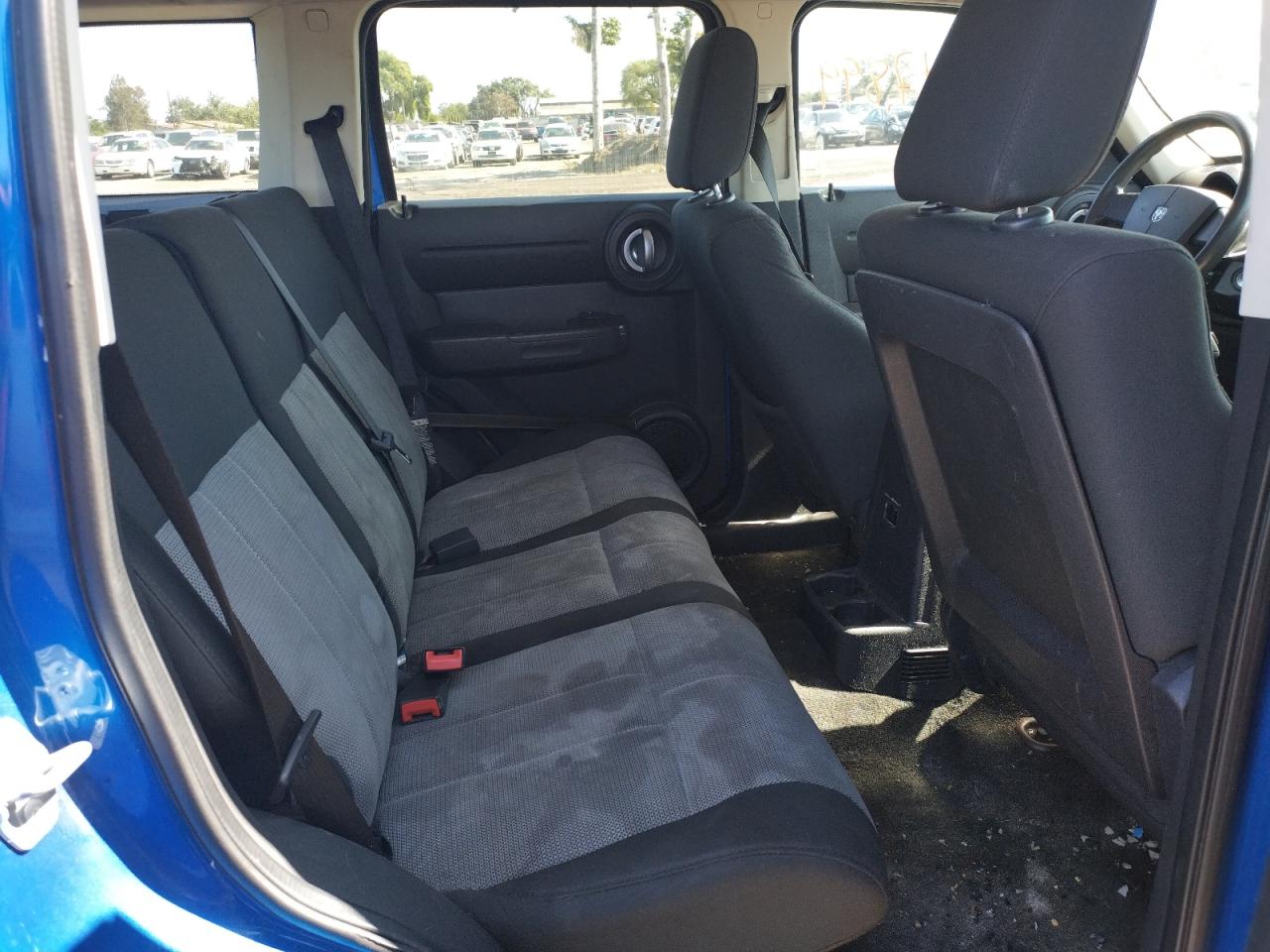 Photo 6 from auction – 2007 DODGE NITRO SXT with VIN 1D8GU28K27W552046