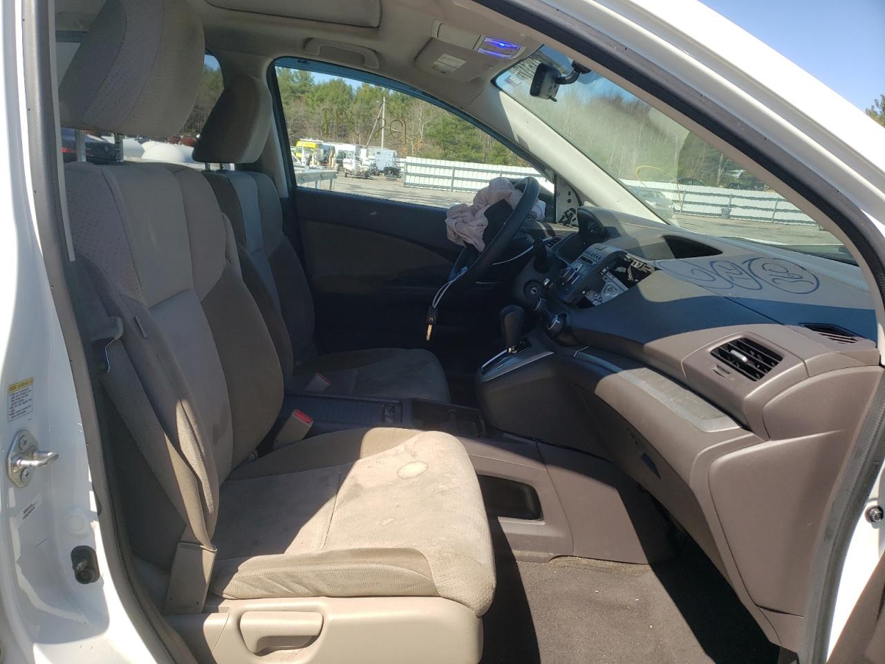 Photo 5 from auction – 2014 HONDA CR-V EX with VIN 5J6RM4H56EL019459