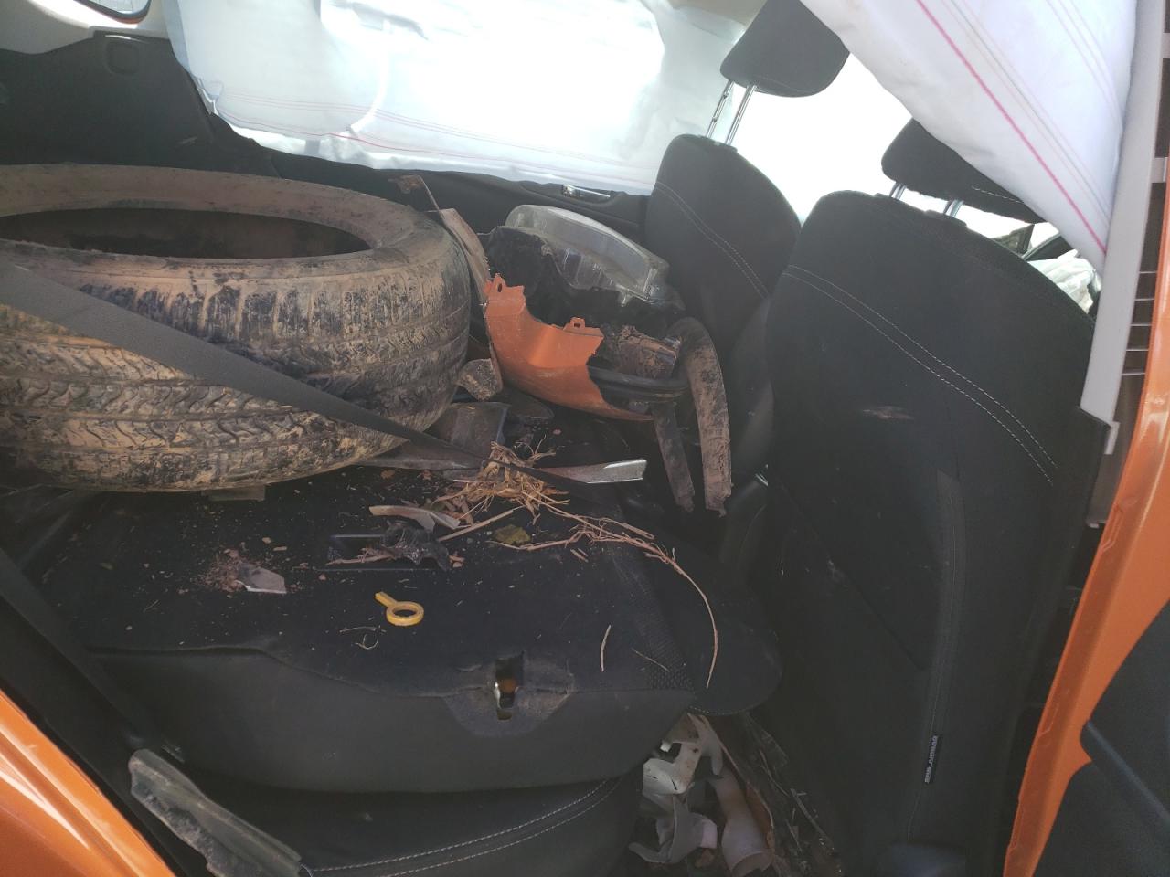Photo 6 from auction – 2013 SUBARU XV CROSSTR with VIN JF2GPAWC5D2875667
