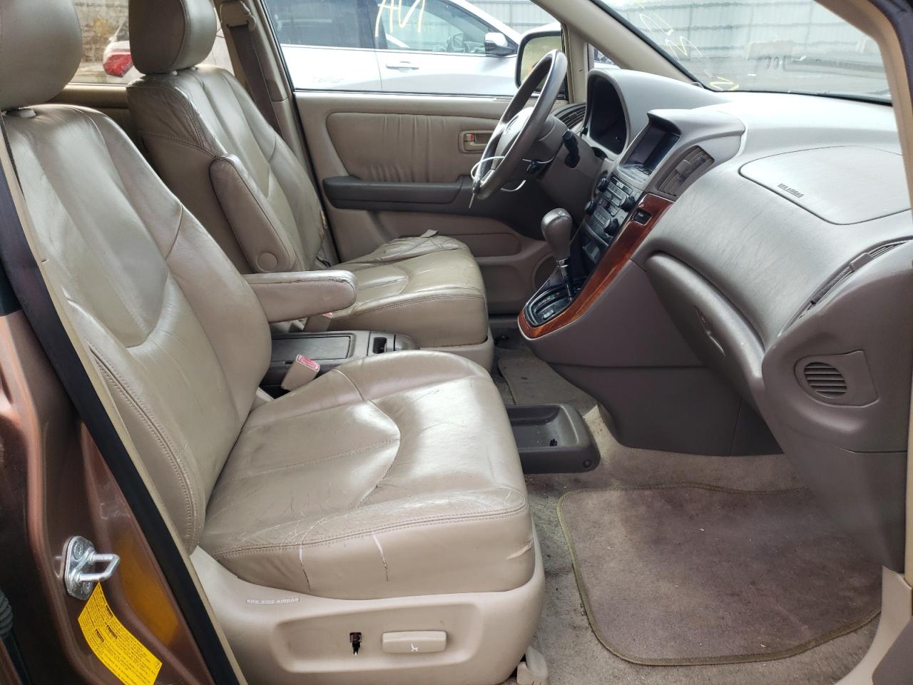 Photo 5 from auction – 1999 LEXUS RX 300 with VIN JT6GF10U8X0029334