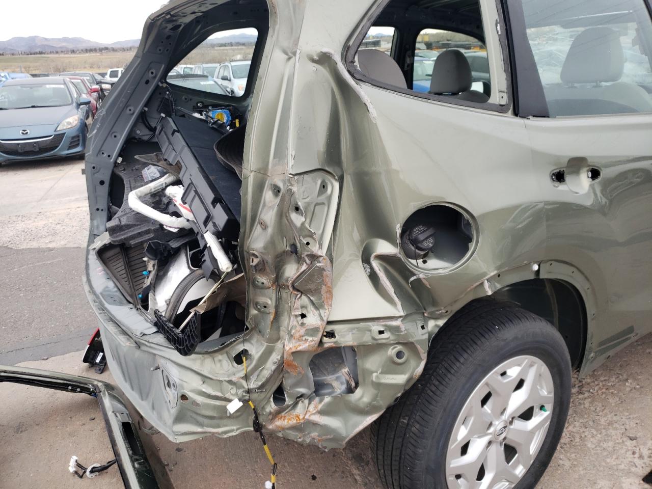 Photo 9 from auction – 2019 SUBARU FORESTER with VIN JF2SKACC1KH449711