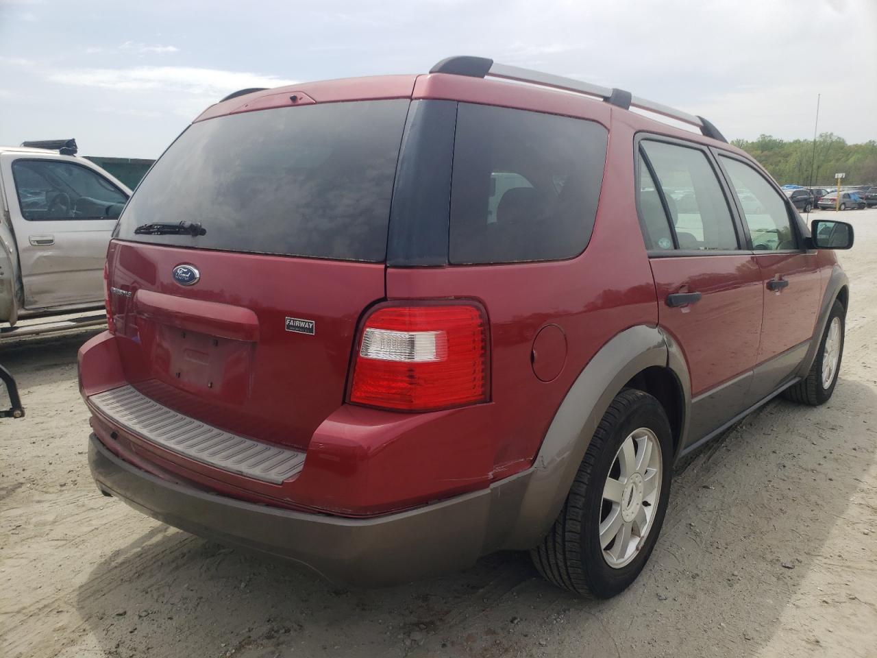 Photo 4 from auction – 2005 FORD FREESTYLE with VIN 1FMZK01125GA03596
