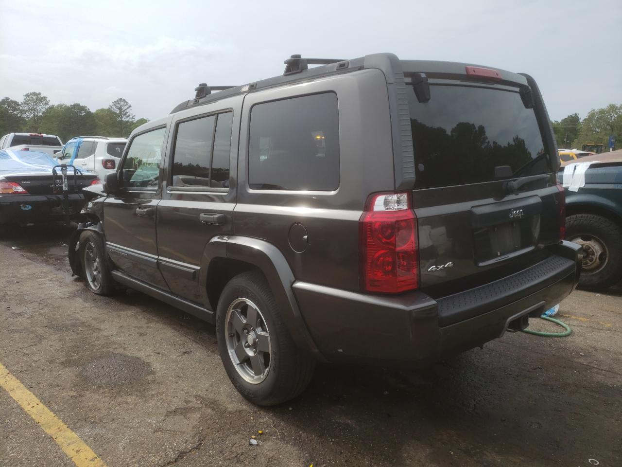 Photo 3 from auction – 2006 JEEP COMMANDER with VIN 1J8HG48N26C131565