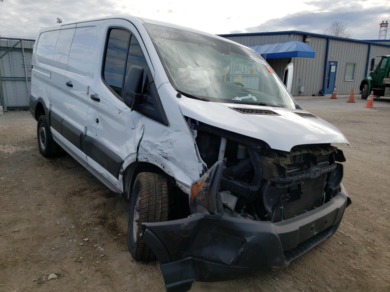 Photo 1 from auction – 2018 FORD TRANSIT T- with VIN 1FTYR1ZM5JKA28807