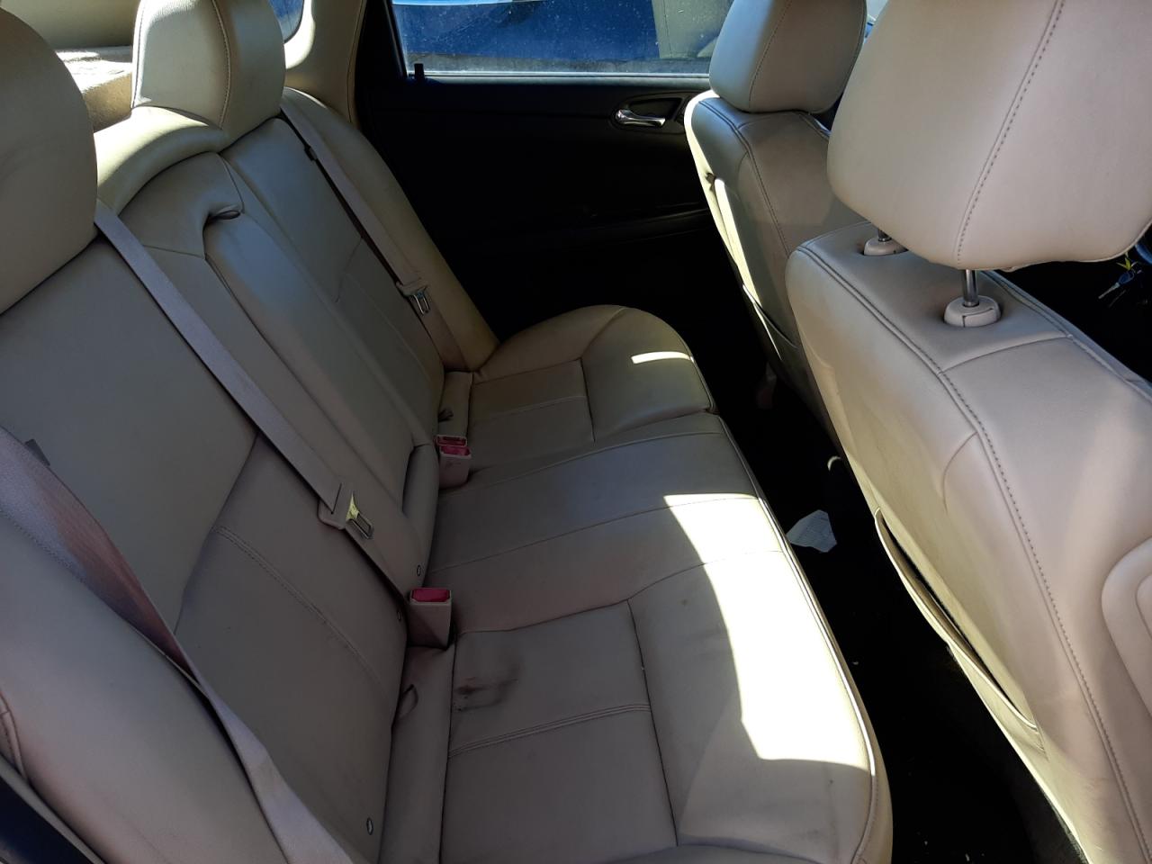 Photo 6 from auction – 2012 CHEVROLET IMPALA LTZ with VIN 2G1WC5E39C1171705