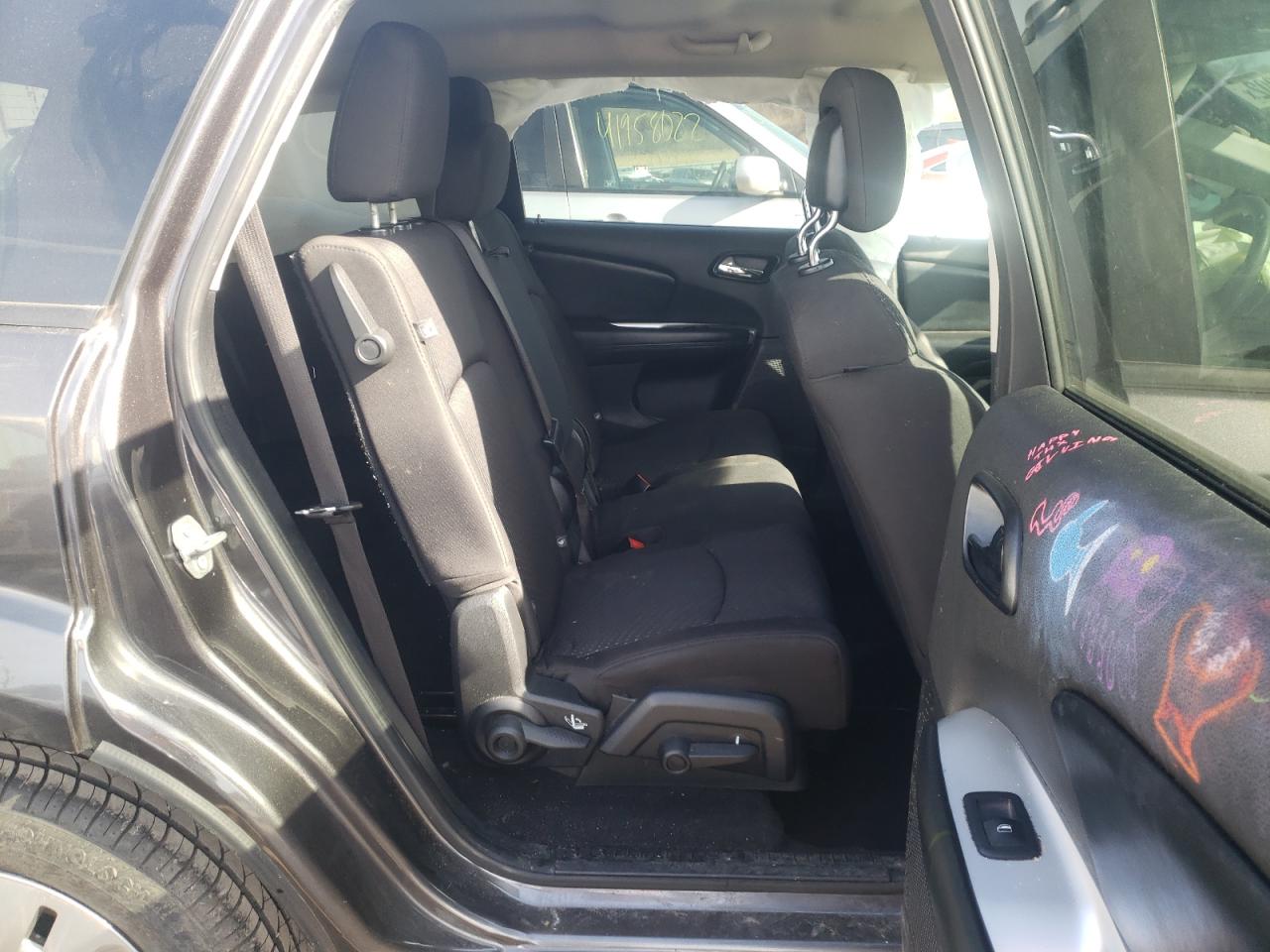 Photo 6 from auction – 2018 DODGE JOURNEY SE with VIN 3C4PDCAB1JT490392