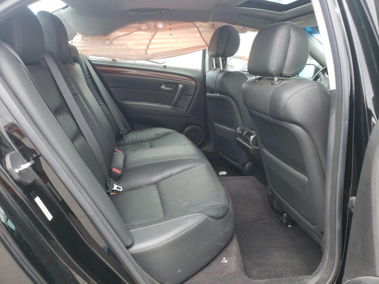 Photo 6 from auction – 2008 ACURA RL with VIN JH4KB16638C004556