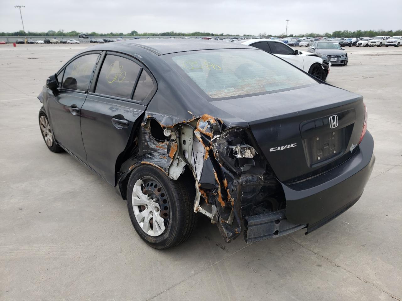 Photo 3 from auction – 2012 HONDA CIVIC LX with VIN 2HGFB2F55CH605345