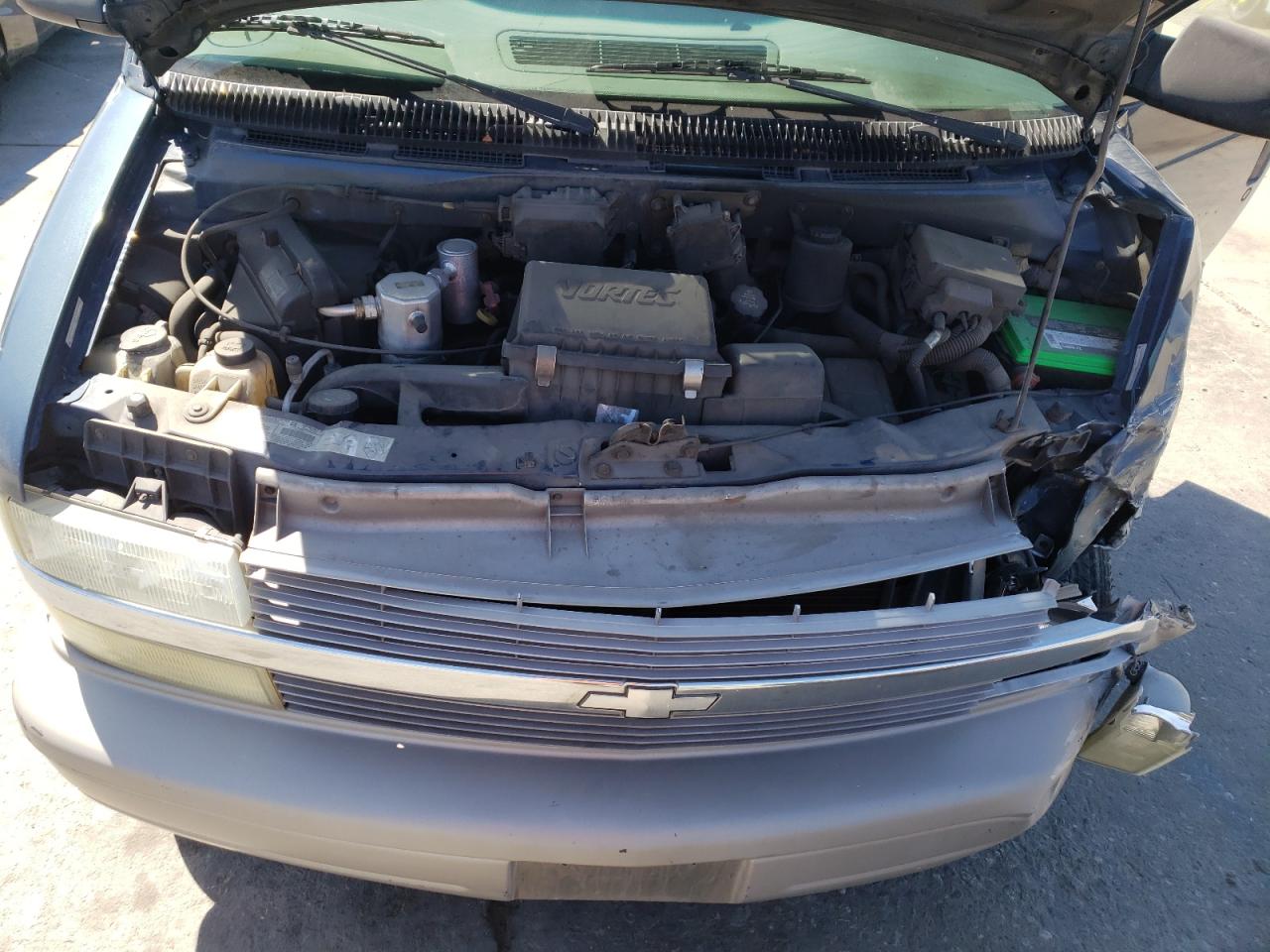 Photo 7 from auction – 2003 CHEVROLET ASTRO with VIN 1GNDM19X93B141239