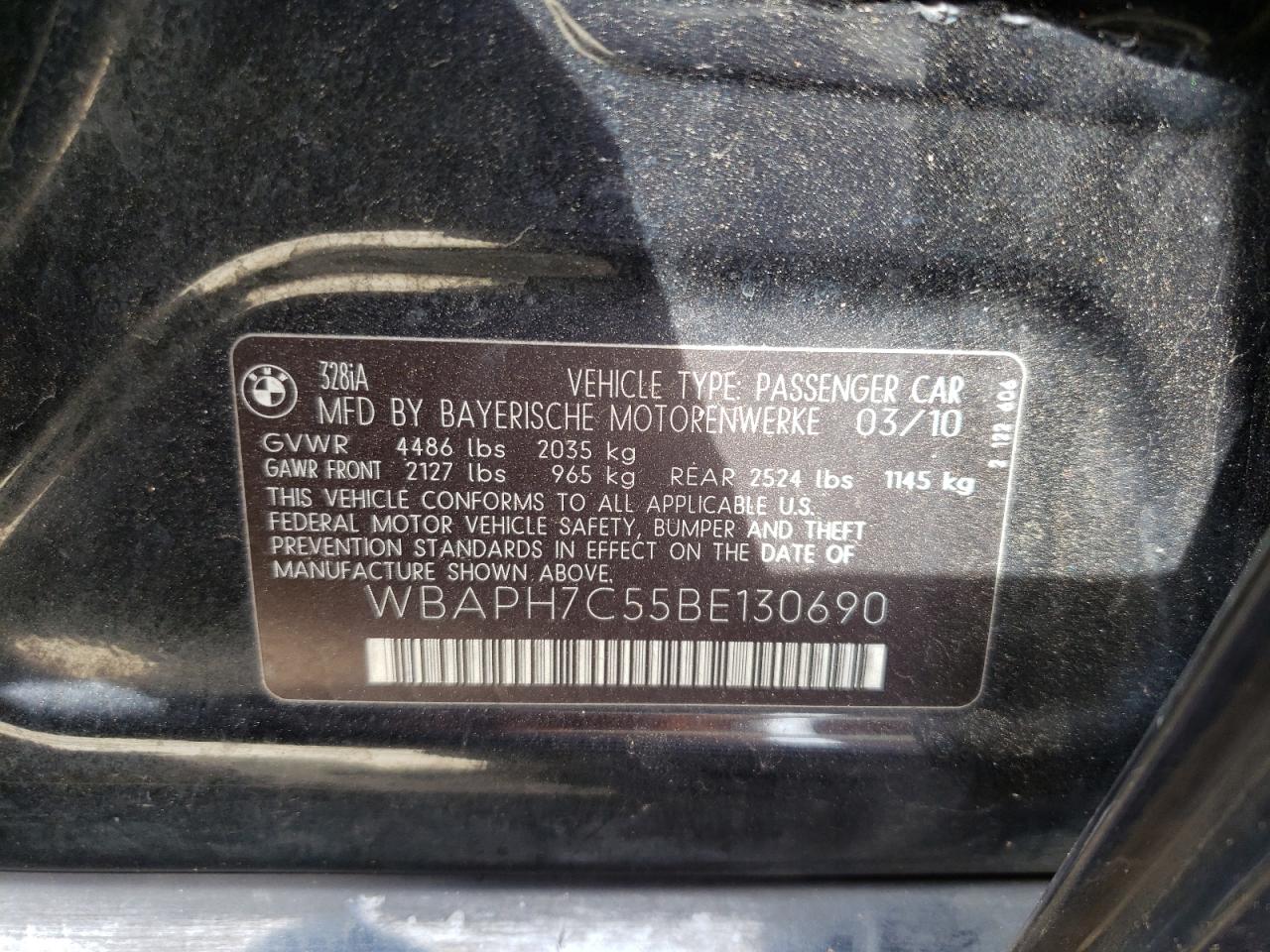 Photo 10 from auction – 2011 BMW 328 I with VIN WBAPH7C55BE130690