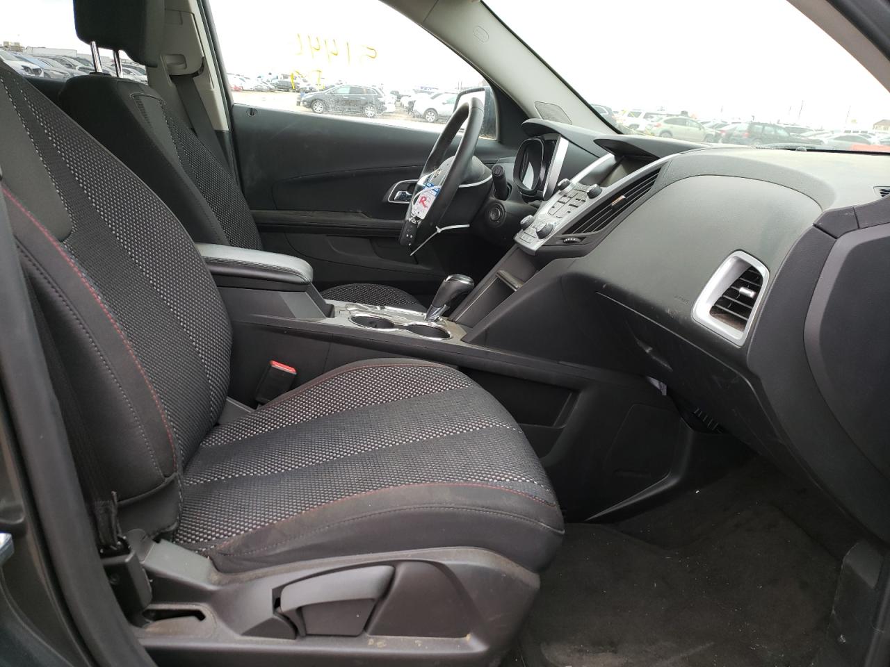 Photo 5 from auction – 2017 CHEVROLET EQUINOX LT with VIN 2GNFLFE37H6174276