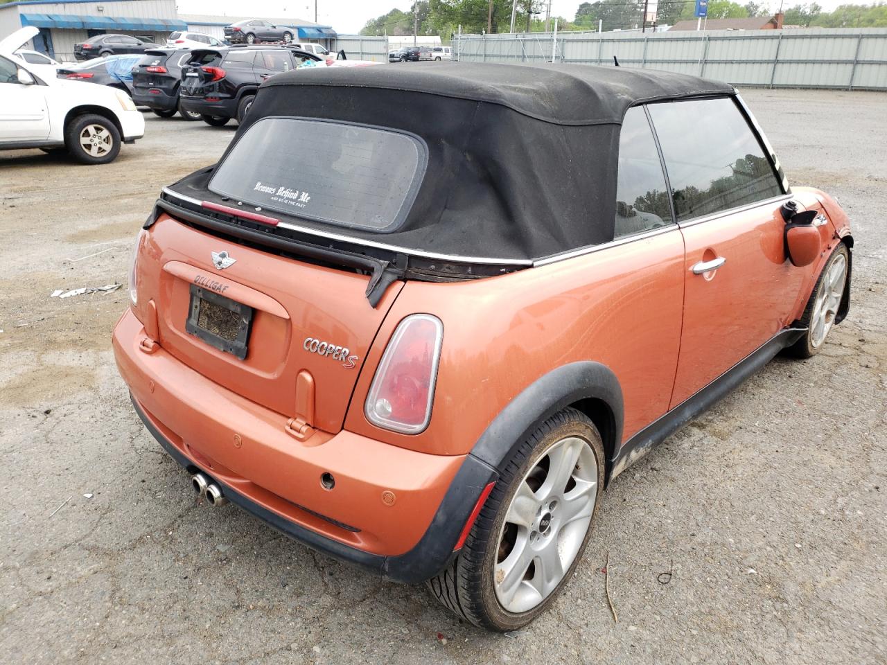 Photo 4 from auction – 2006 MINI COOPER S with VIN WMWRH33566TK57211