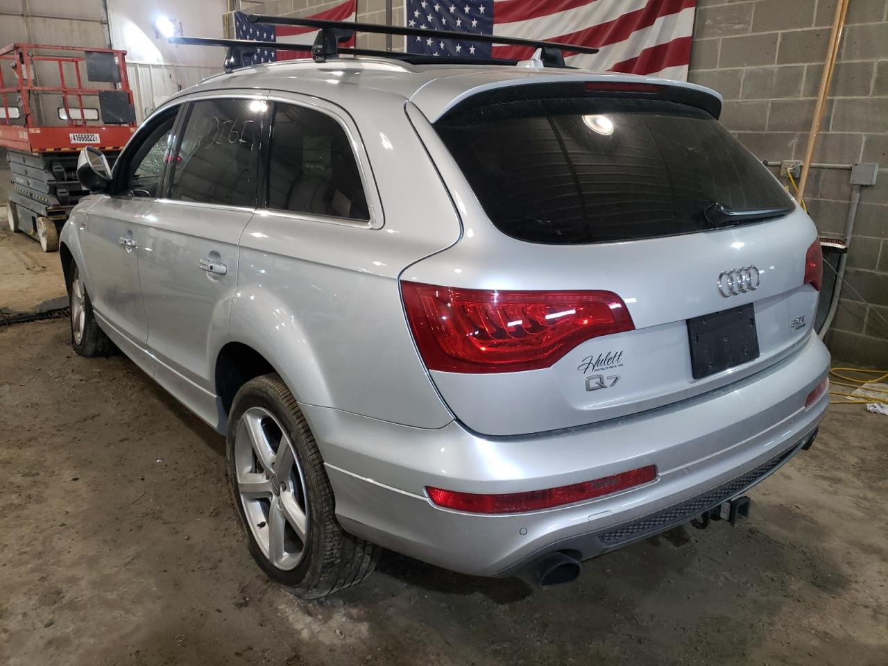 Photo 3 from auction – 2015 AUDI Q7 PRESTIG with VIN WA1DGAFE2FD026164