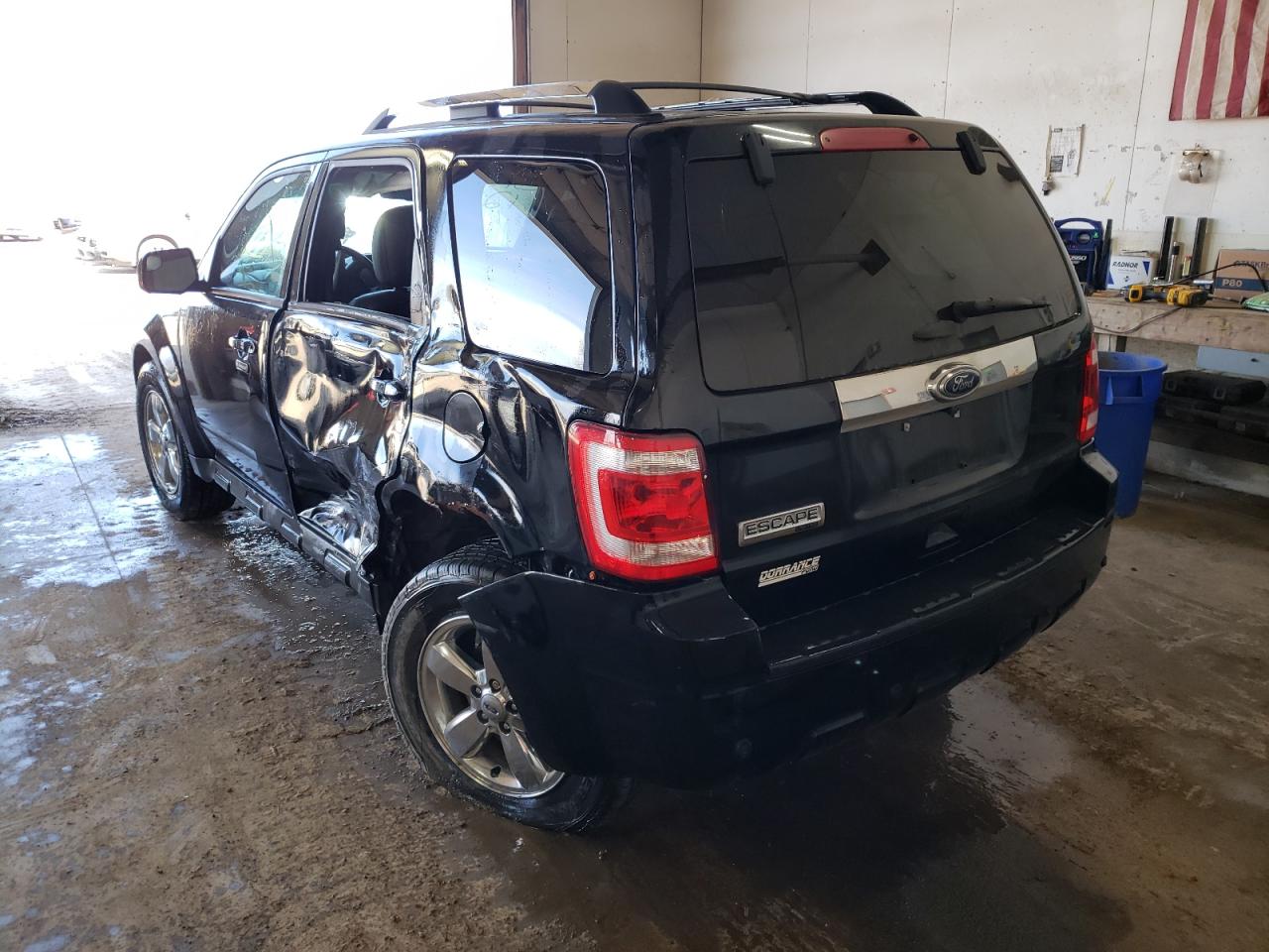 Photo 3 from auction – 2012 FORD ESCAPE LIM with VIN 1FMCU9E79CKA83010