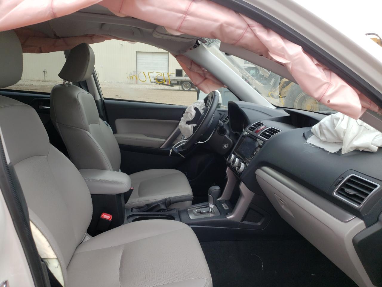 Photo 5 from auction – 2016 SUBARU FORESTER 2 with VIN JF2SJAHC4GH522752