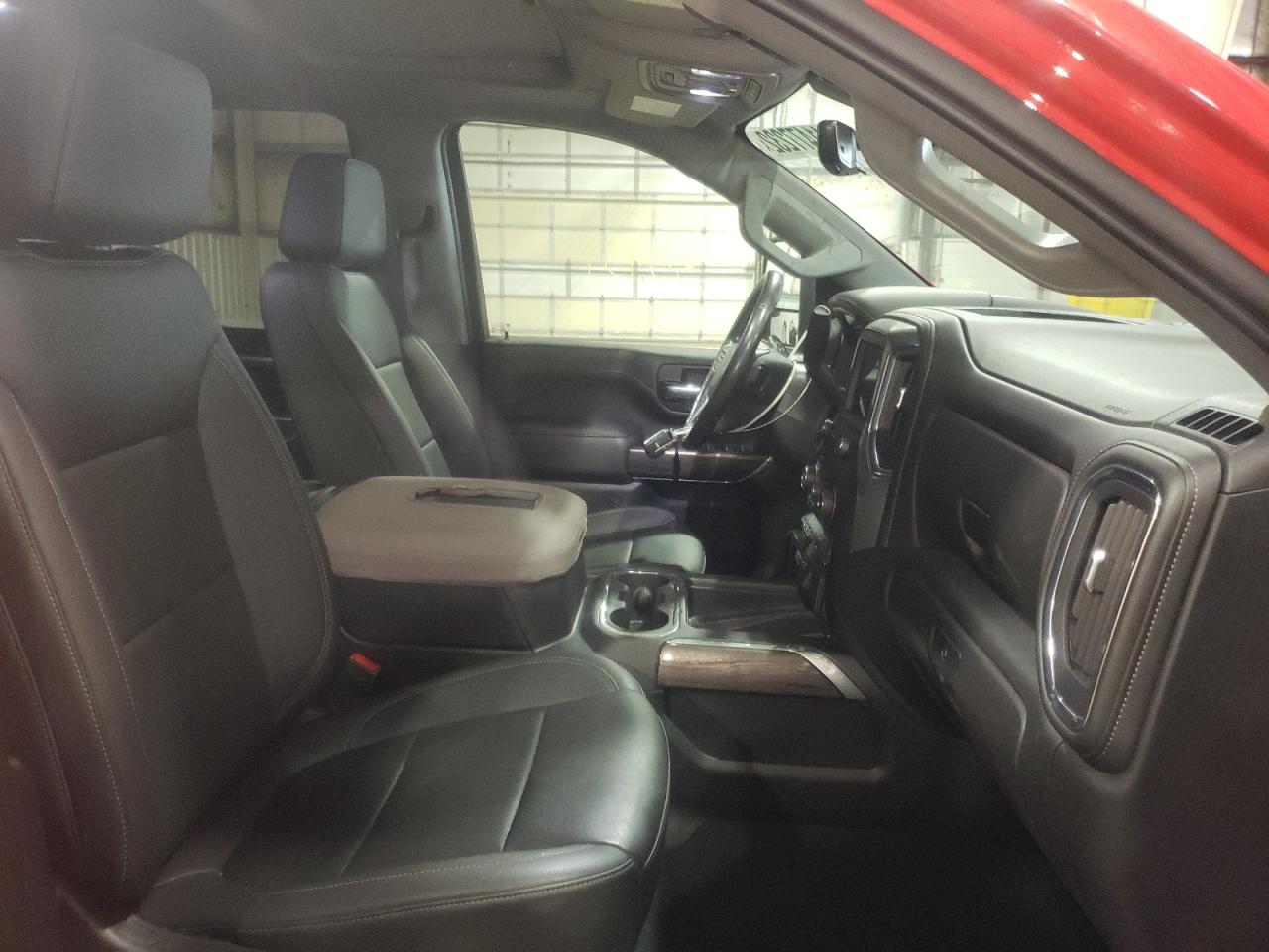 Photo 5 from auction – 2021 CHEVROLET SILVERADO with VIN 1GC4YPEY6MF102990