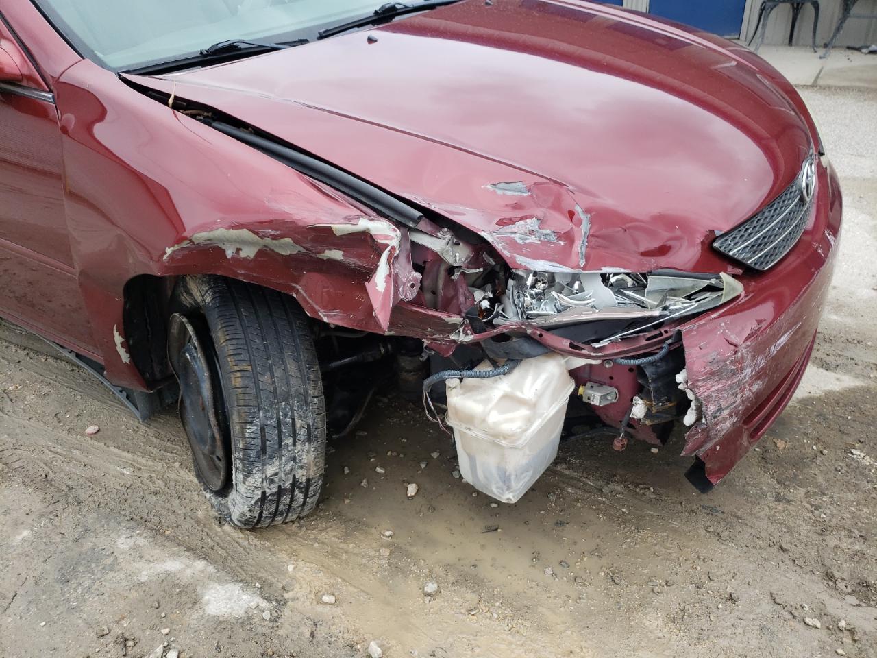 Photo 9 from auction – 2004 TOYOTA CAMRY LE with VIN 4T1BE32K84U320977