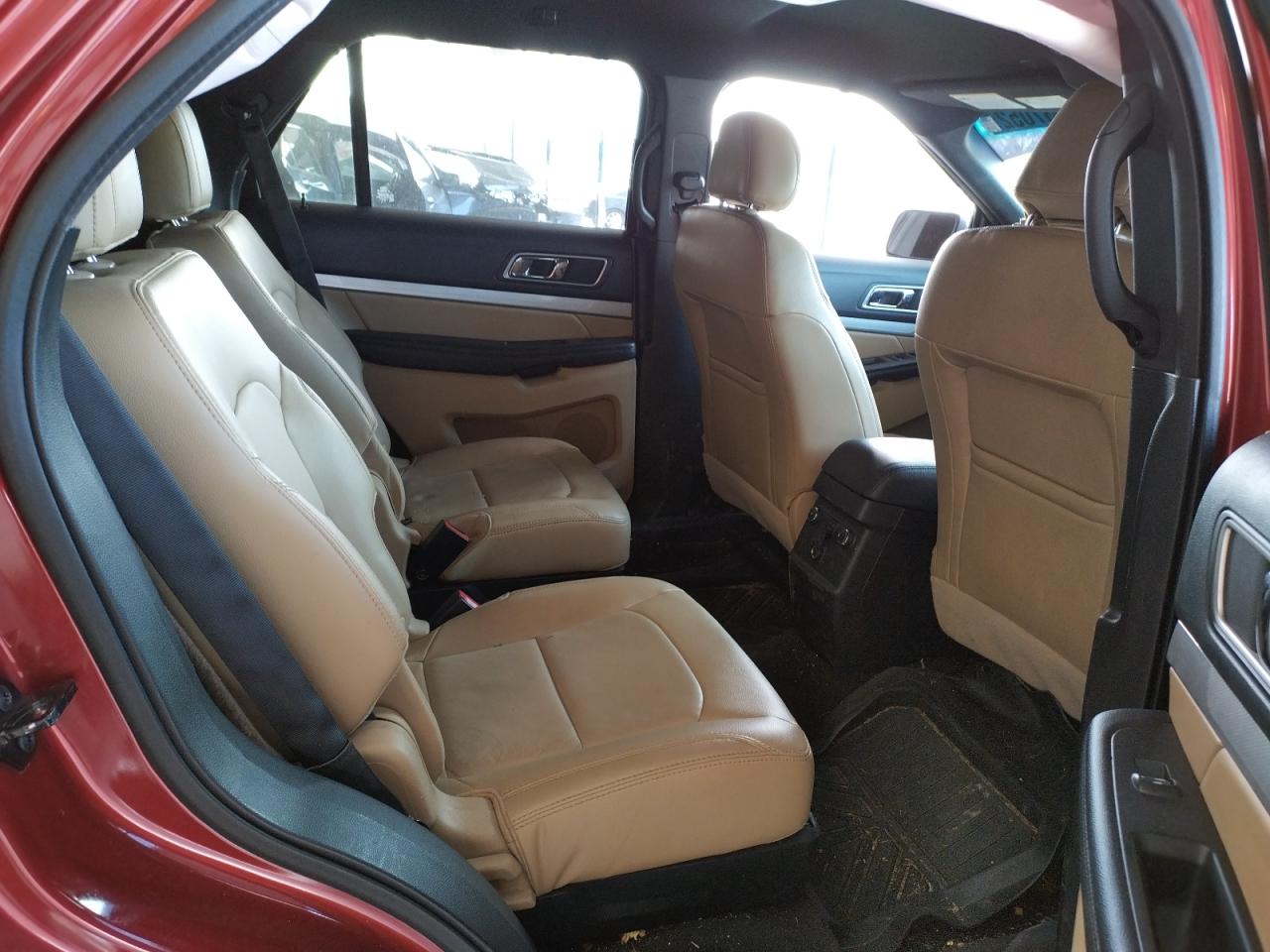Photo 6 from auction – 2016 FORD EXPLORER X with VIN 1FM5K7D8XGGB15940
