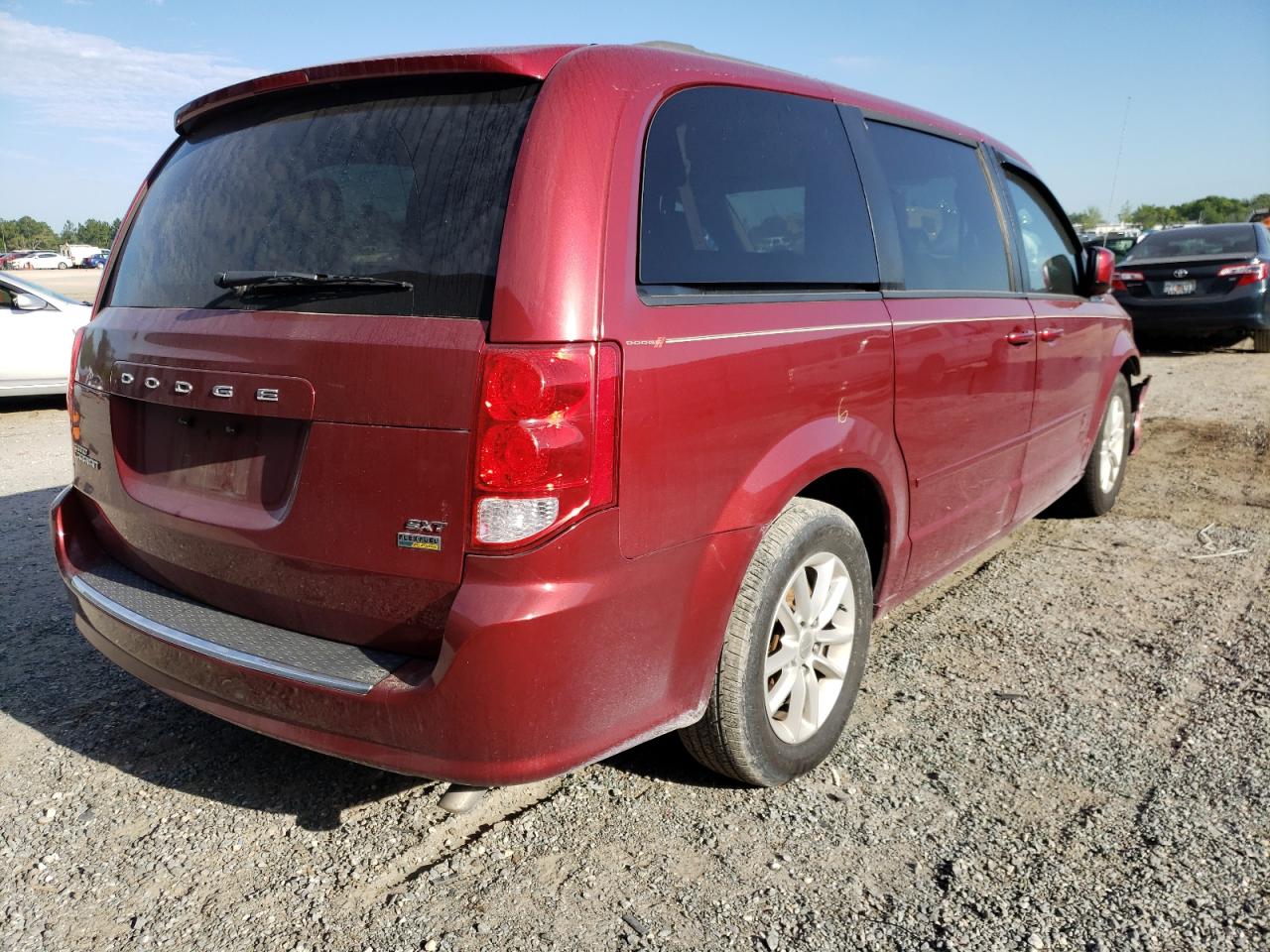 Foto 4 de la subasta – 2016 DODGE GRAND CARA con VIN 2C4RDGCG8GR313391