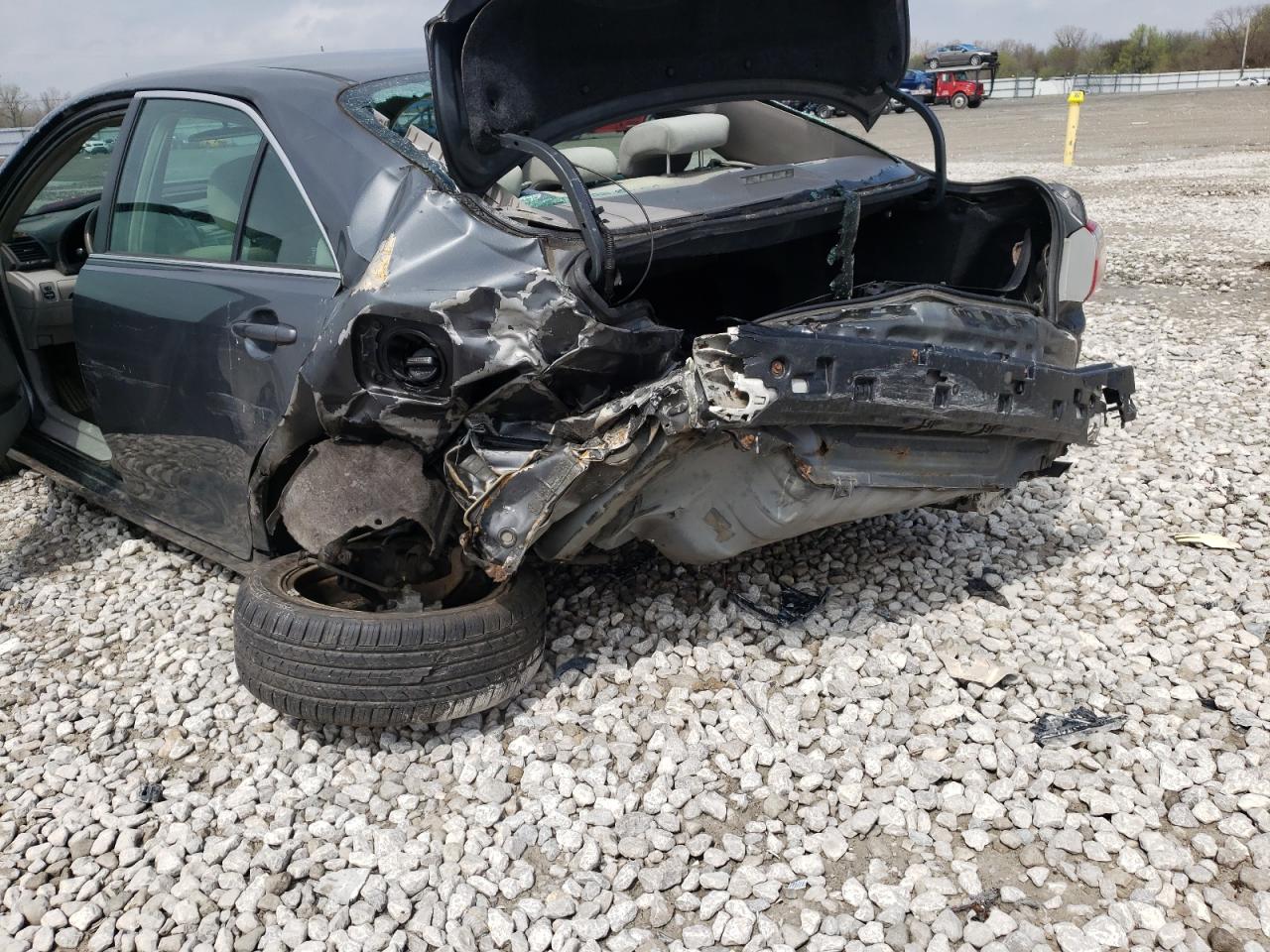 Photo 9 from auction – 2007 TOYOTA CAMRY CE with VIN 4T1BE46K77U588990