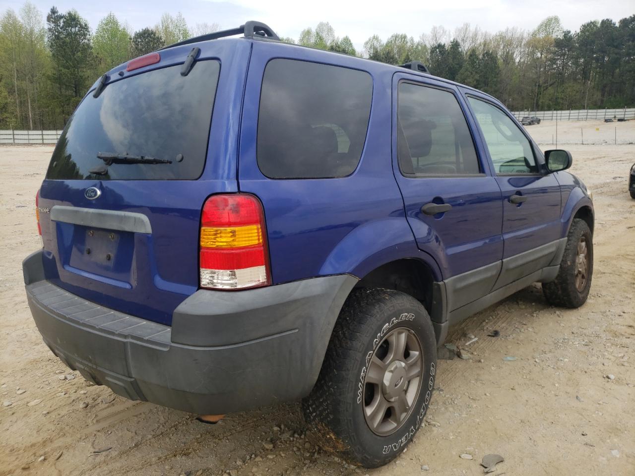 Photo 4 from auction – 2005 FORD ESCAPE XLS with VIN 1FMYU02Z85KD74639