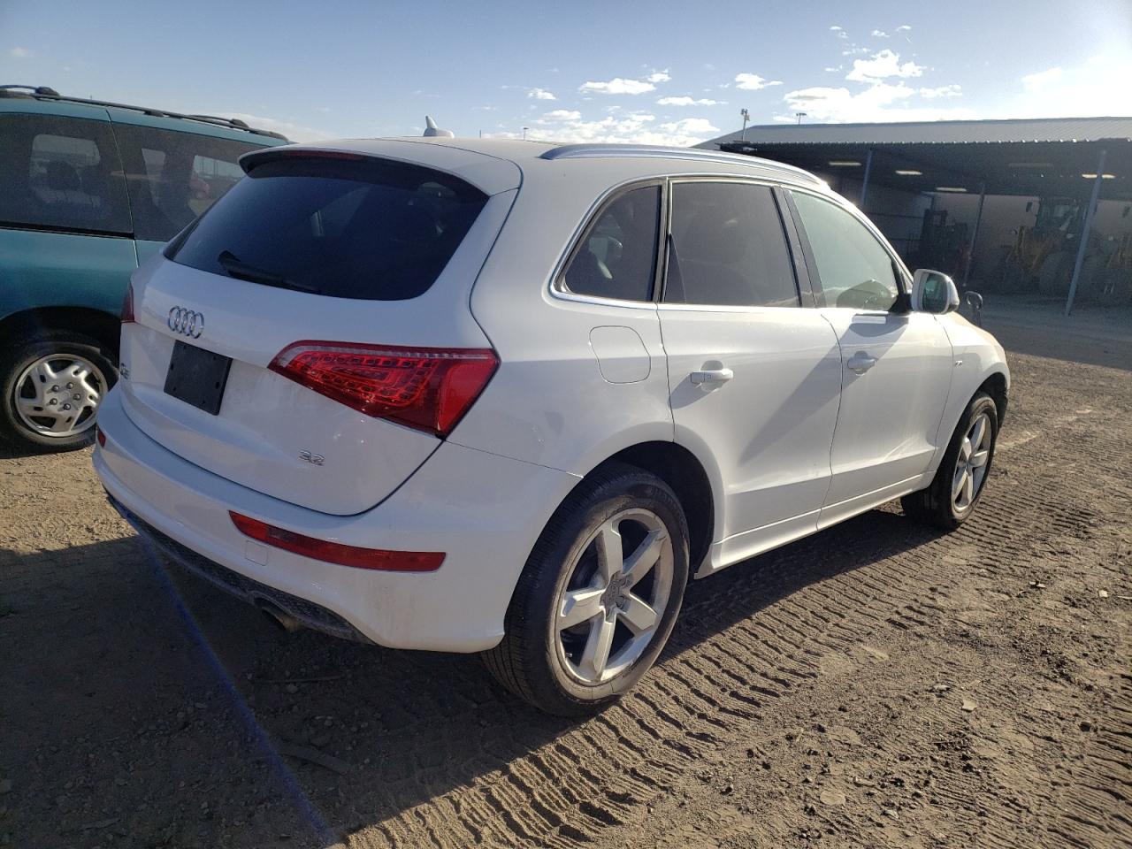 Photo 4 from auction – 2012 AUDI Q5 PRESTIG with VIN WA1WKAFP1CA047965
