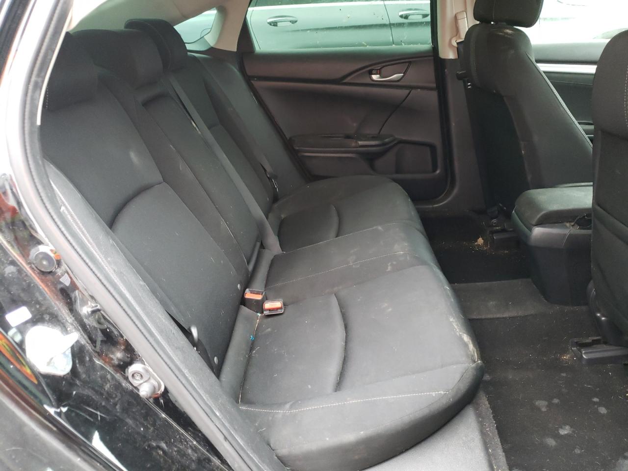 Photo 6 from auction – 2018 HONDA CIVIC EX with VIN JHMFC1F37JX014090