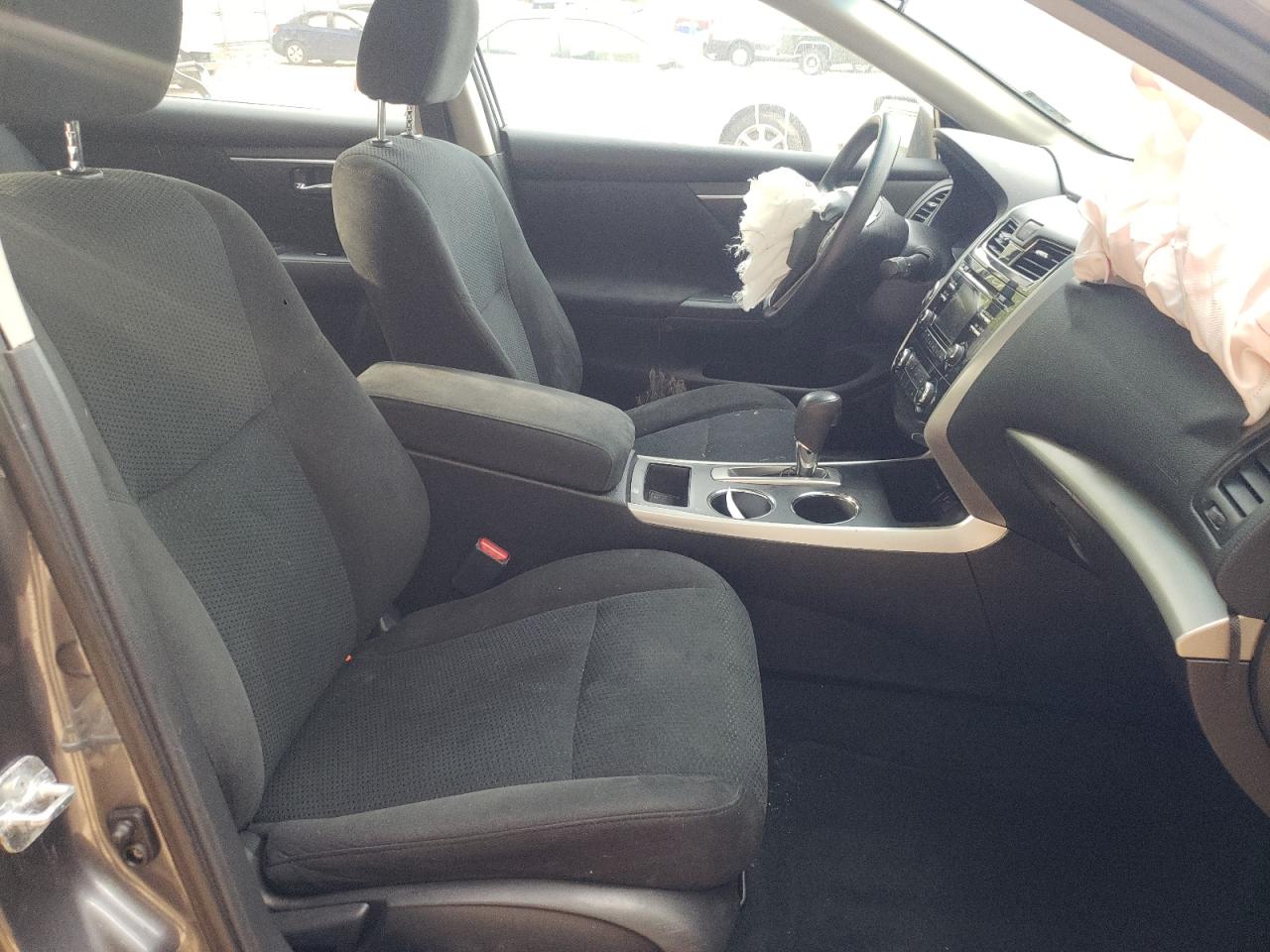 Photo 5 from auction – 2015 NISSAN ALTIMA 2.5 with VIN 1N4AL3AP0FN372190