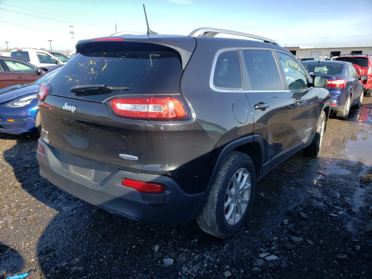 Photo 4 from auction – 2016 JEEP CHEROKEE L with VIN 1C4PJMCBXGW162807