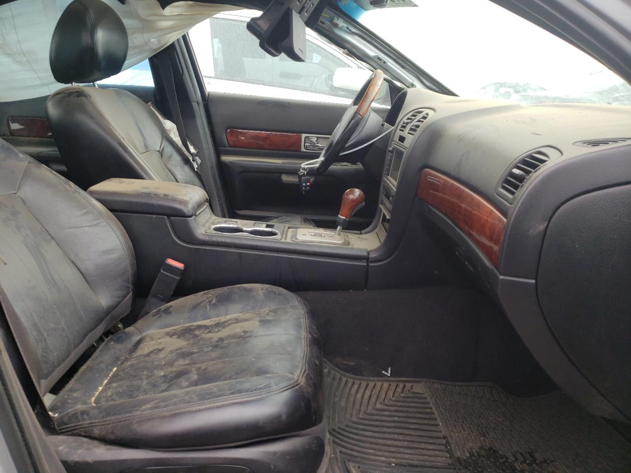 Photo 5 from auction – 2006 LINCOLN LS with VIN 1LNHM87A26Y641158