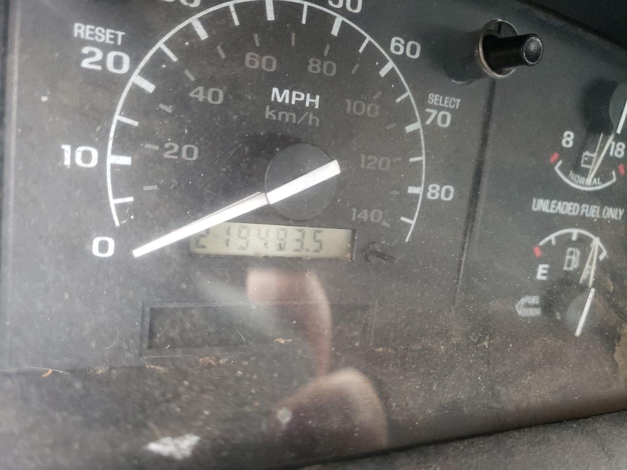 Photo 8 from auction – 1996 FORD F350 with VIN 1FTHF36G7TEB63646