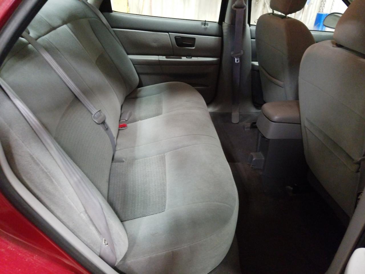 Photo 6 from auction – 2003 FORD TAURUS SE with VIN 1FAFP53U03A230885