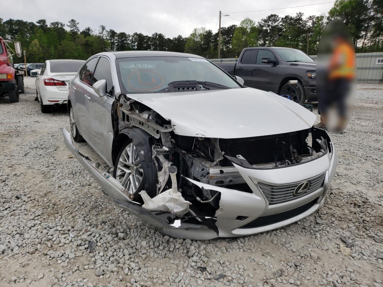 LEXUS ES 350 2013 with VIN JTHBK1GG2D2035210 - Photo from auction