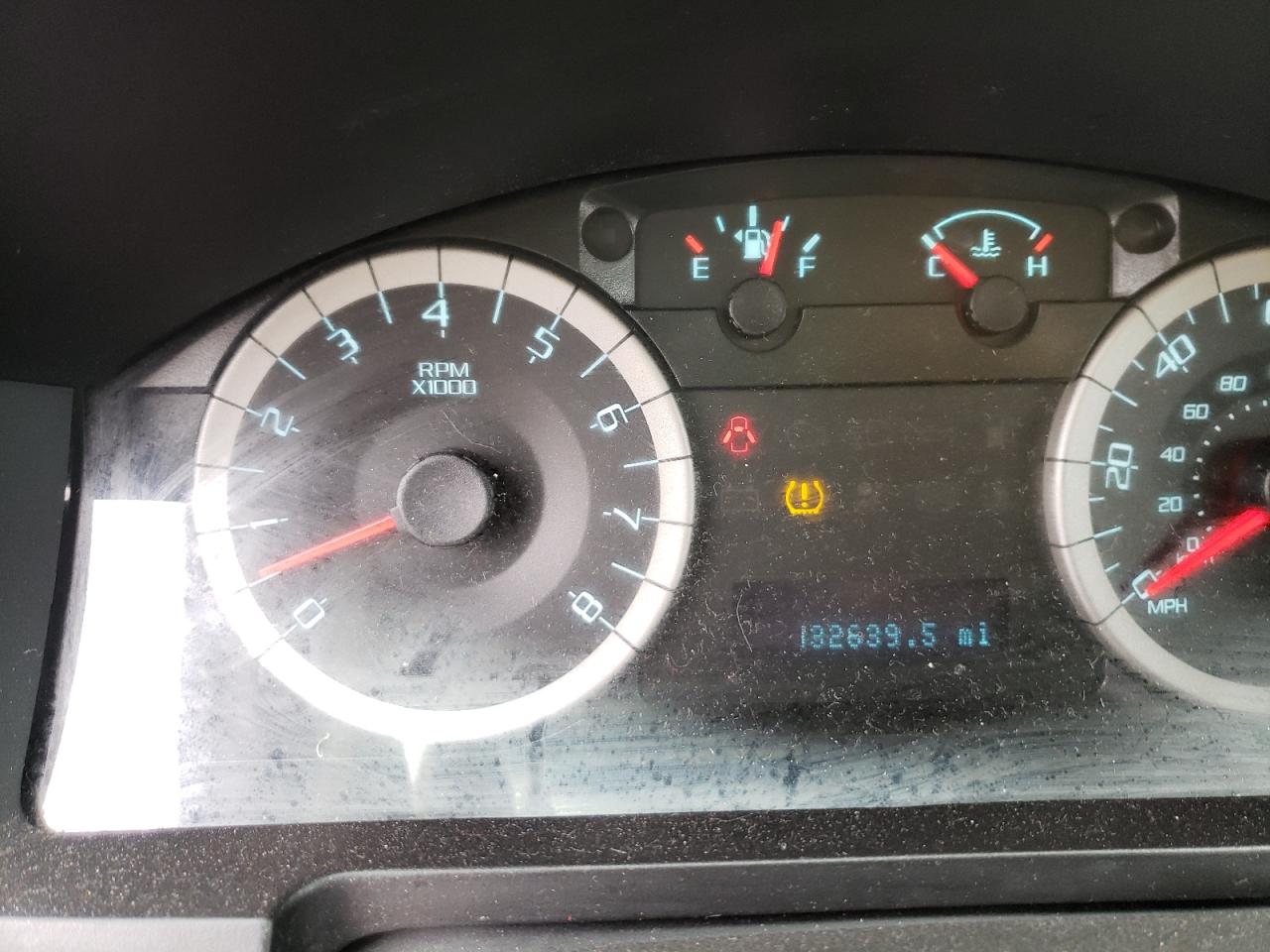 Photo 8 from auction – 2010 FORD ESCAPE XLT with VIN 1FMCU0D70AKB63774