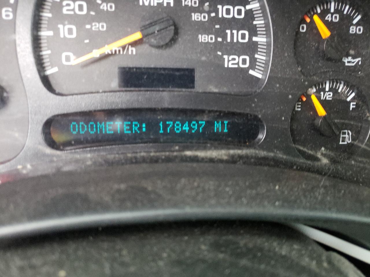 Photo 8 from auction – 2005 CHEVROLET SILVERADO with VIN 1GCEK19B55E329507