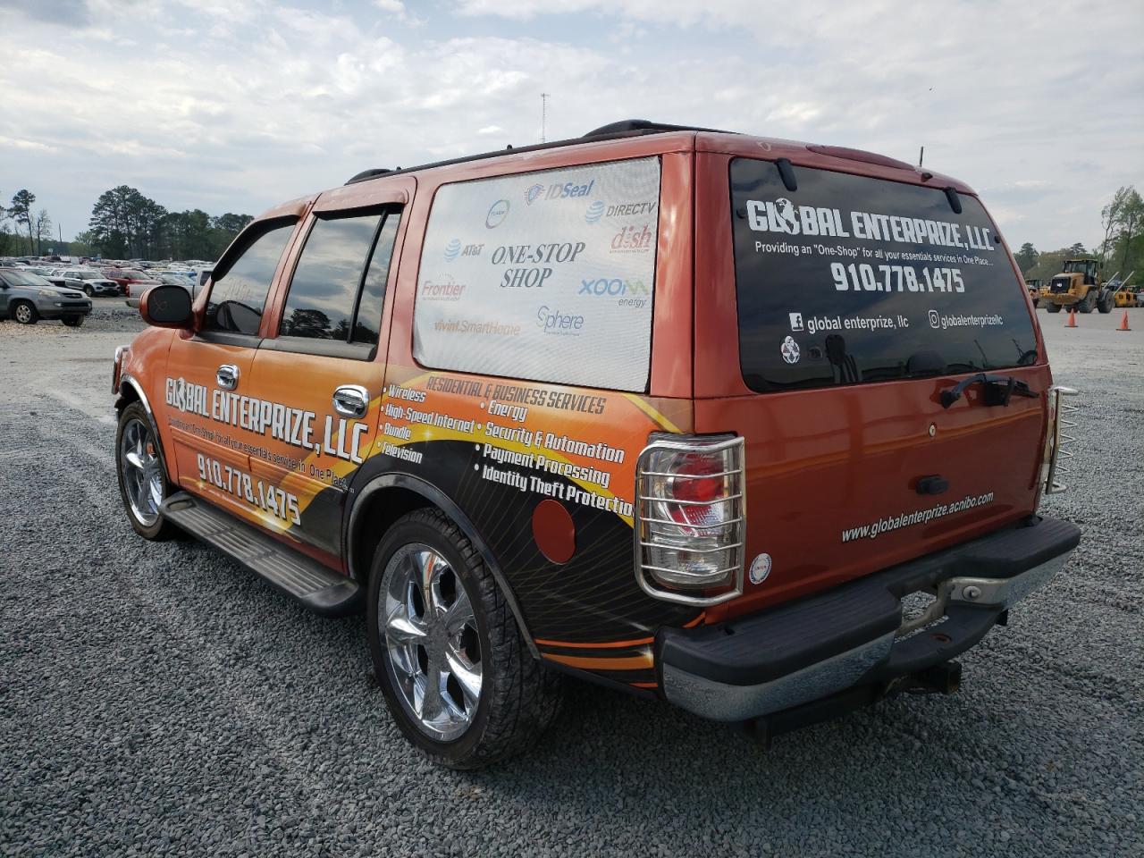 Photo 3 from auction – 2000 FORD EXPEDITION with VIN 1FMRU15L4YLC09378